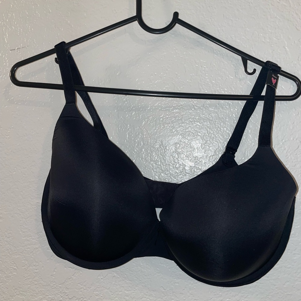 Victoria’s Secret push-up bra.